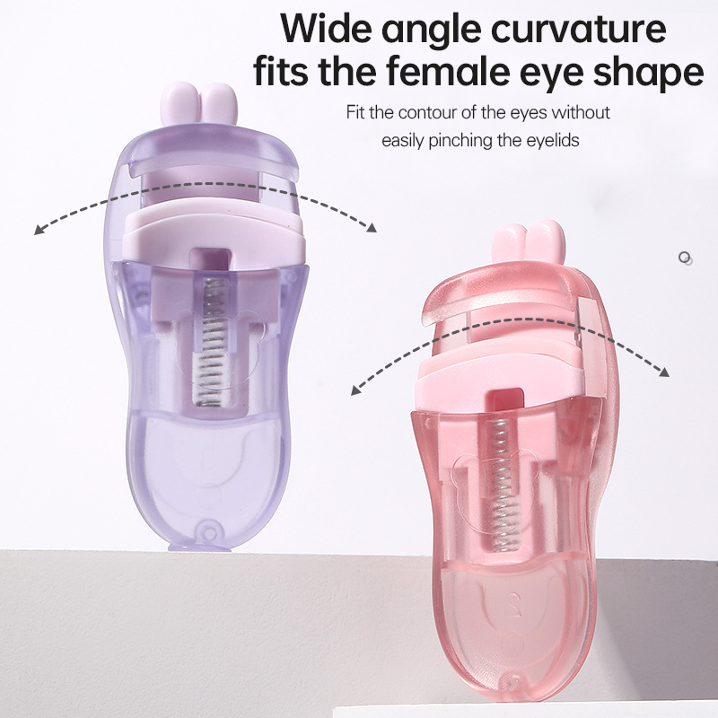 Wide-Angle Eyelash Curler – Gentle Fit for Female Eye Shape, No Pinching, Portable & Cute Design for Daily Makeup & Travel