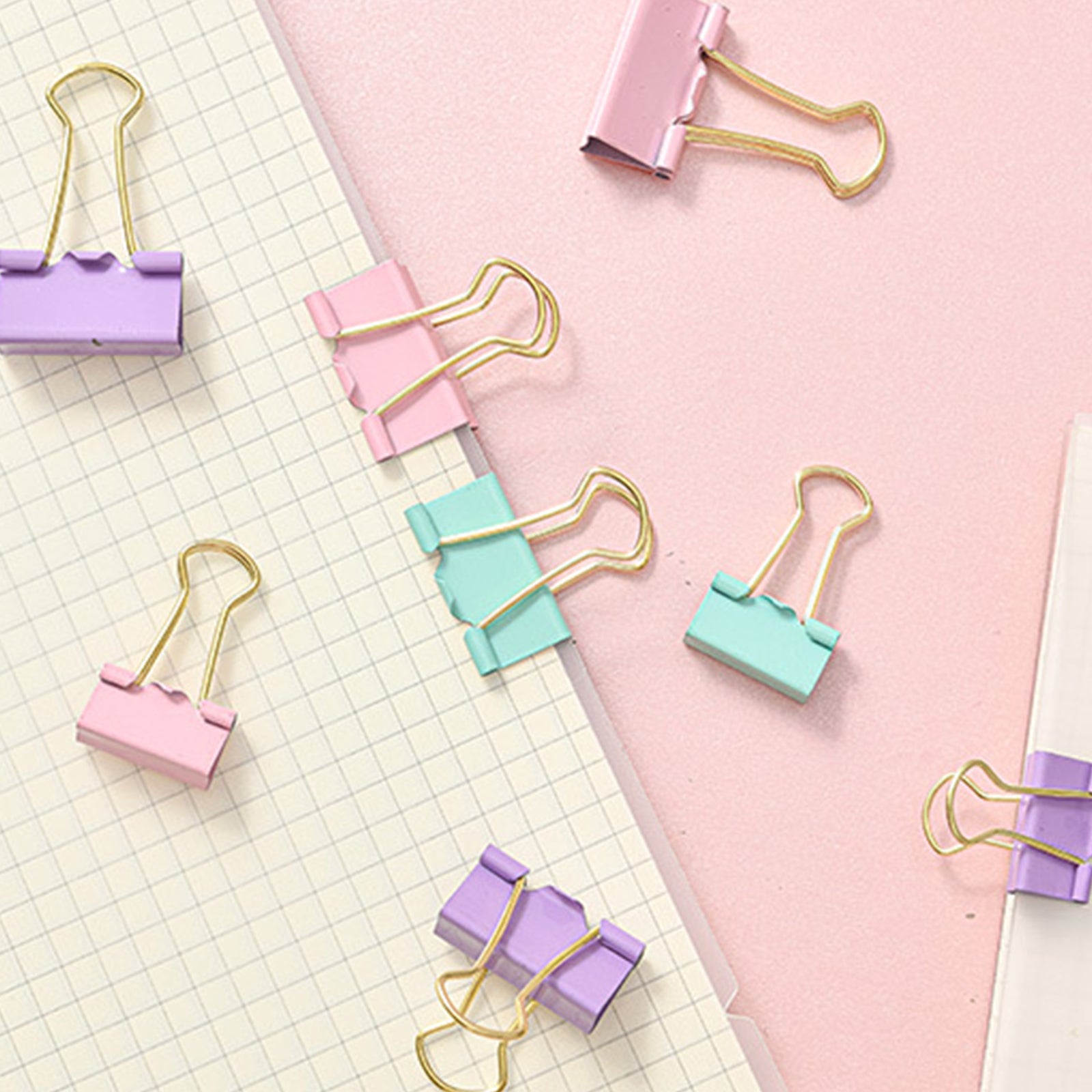 Pastel Pink & Gold Office Supply Set – 4-in-1 Desktop Organizer with Binder Clips, Paper Clips, Push Pins & Storage Box, Aesthetic Stationery for School & Home Office