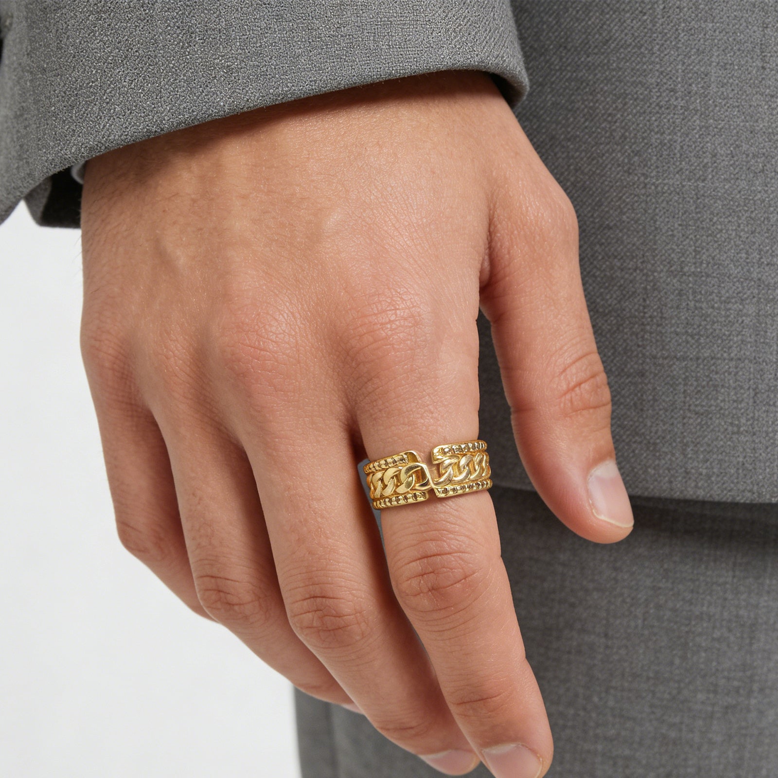 Luxury Gold Cuban Link Open Ring – Adjustable, Rhinestone-Embellished, Perfect for Daily Wear & Gift Giving