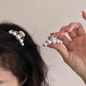 Small Metal Pearl Hair Claw Clip
