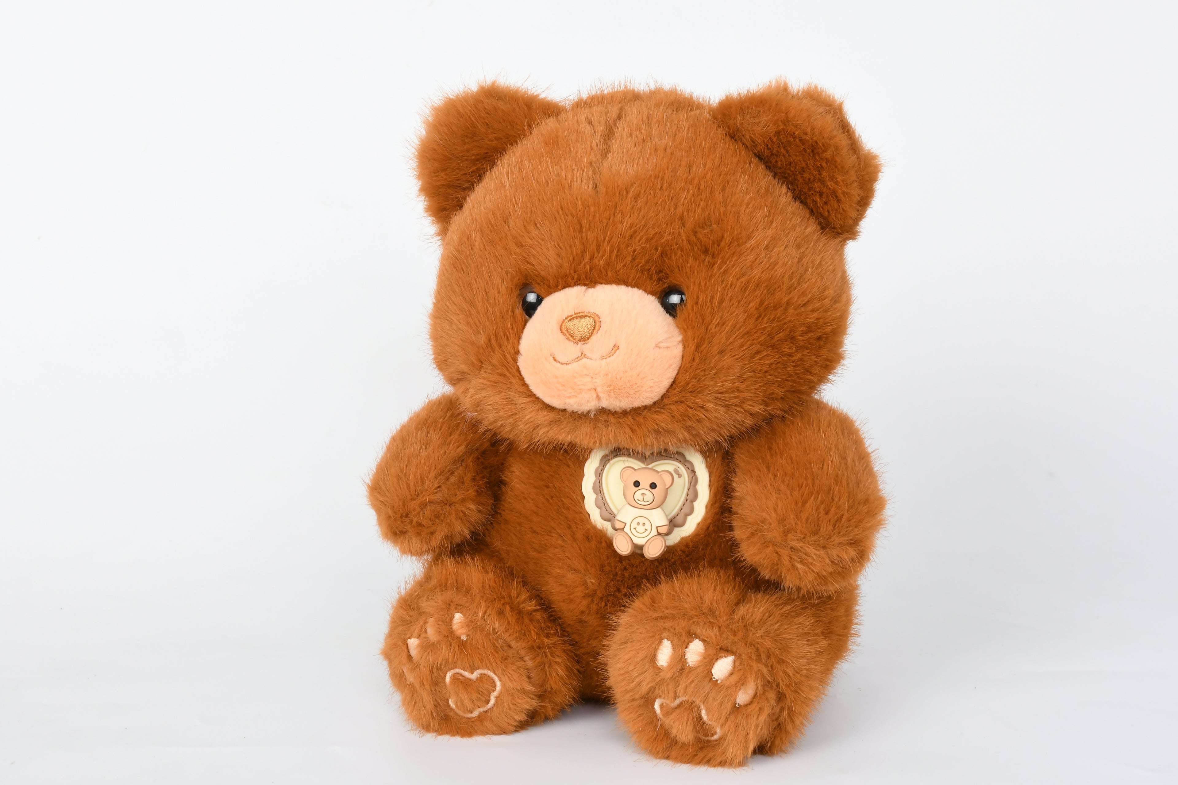 23cm Brown Spinning Bear Plush Toy with Rotatable Heart Badge - Cute Stuffed Animal Gift