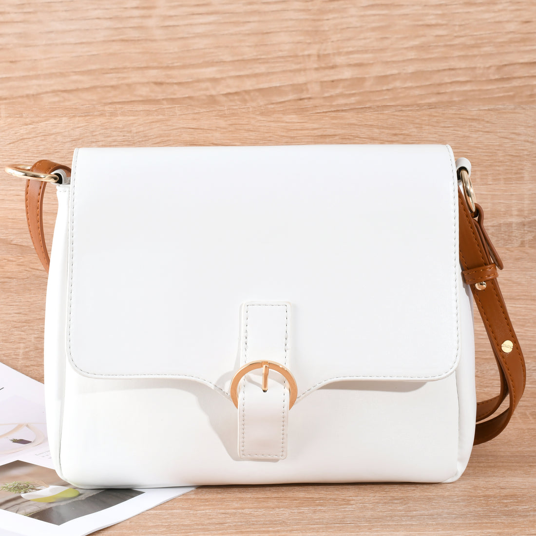 Minimalist White Crossbody Bag with Brown Strap – Adjustable Shoulder Bag for Women, Perfect for Daily Commute & Casual Outings
